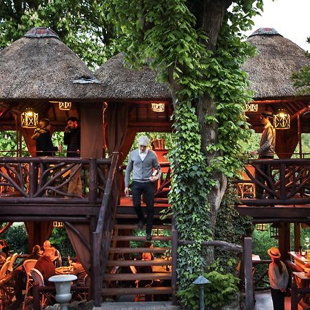 Hotel Les Etangs De Corot Ville-dʼAvray Zewnętrze zdjęcie