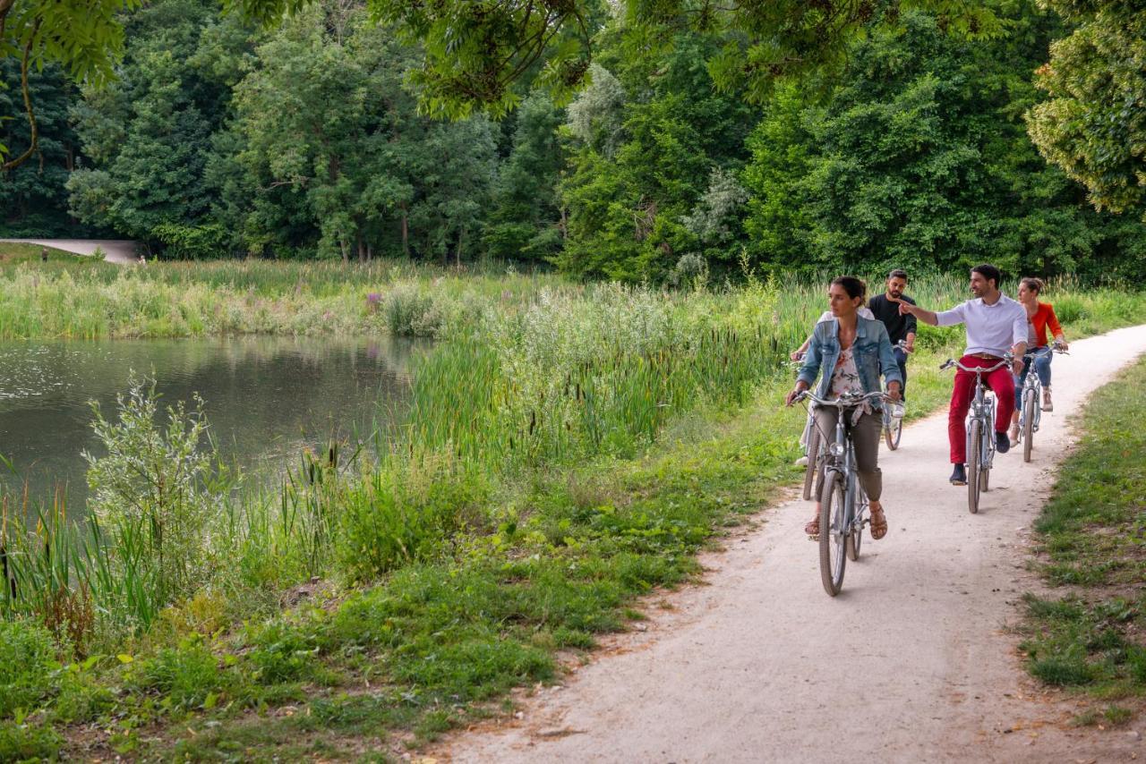 Hotel Les Etangs De Corot Ville-dʼAvray Zewnętrze zdjęcie