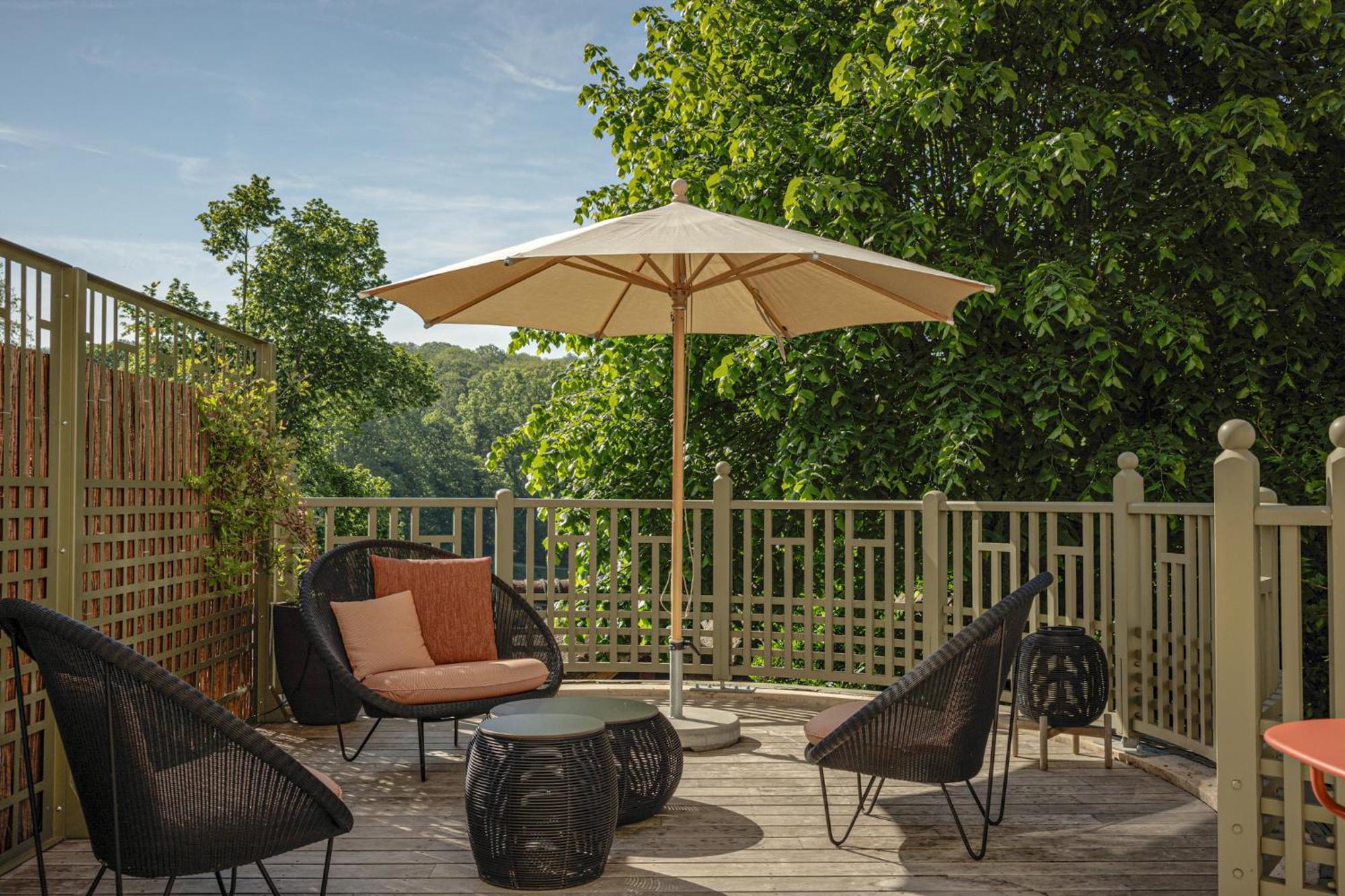 Hotel Les Etangs De Corot Ville-dʼAvray Zewnętrze zdjęcie